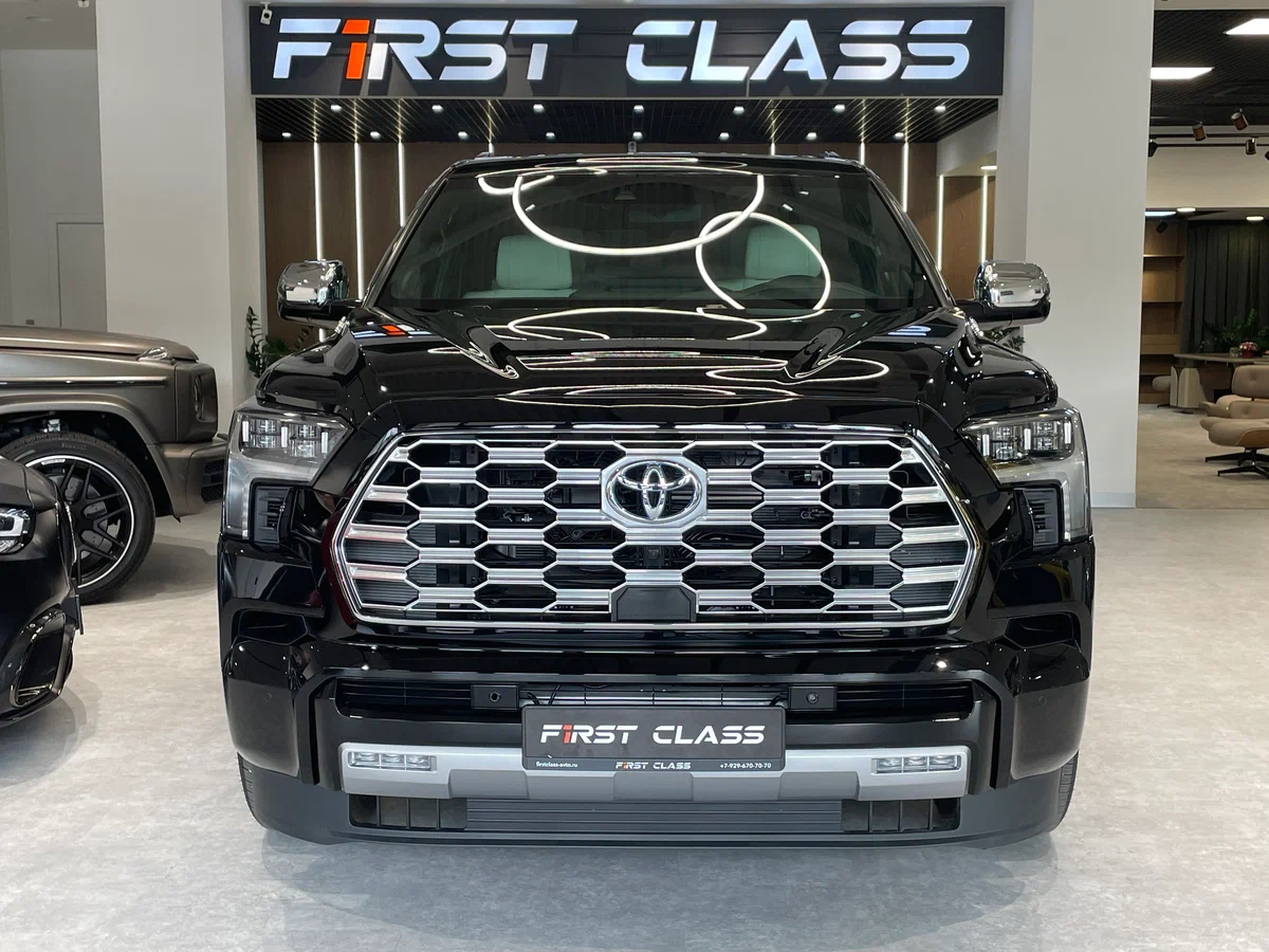 Toyota Sequoia